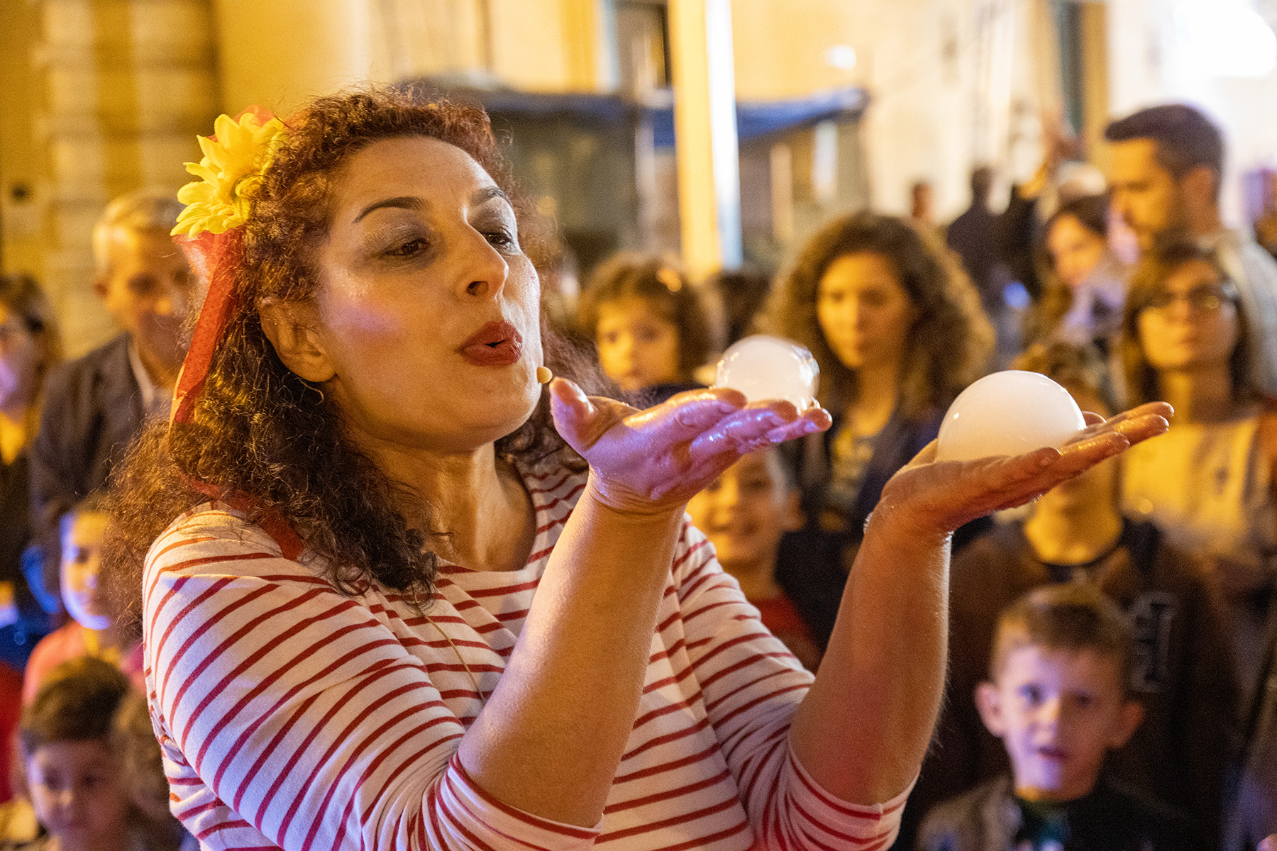 Spettacolo Bolle di Sapone per bambini - Artisti di Strada Matrimonio Puglia